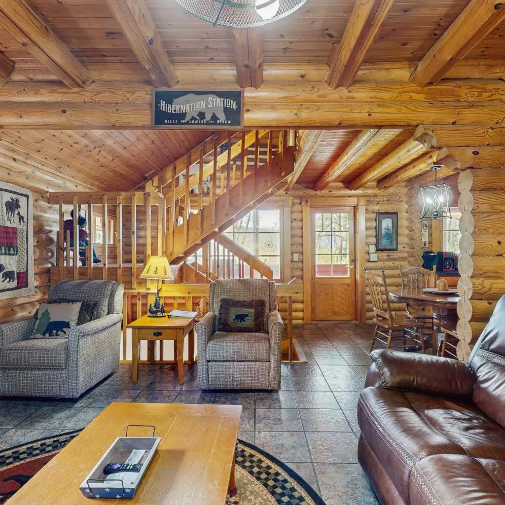 Photograph of Peaceful Log Cabin Sleeps 6 Hot tub Fireplace