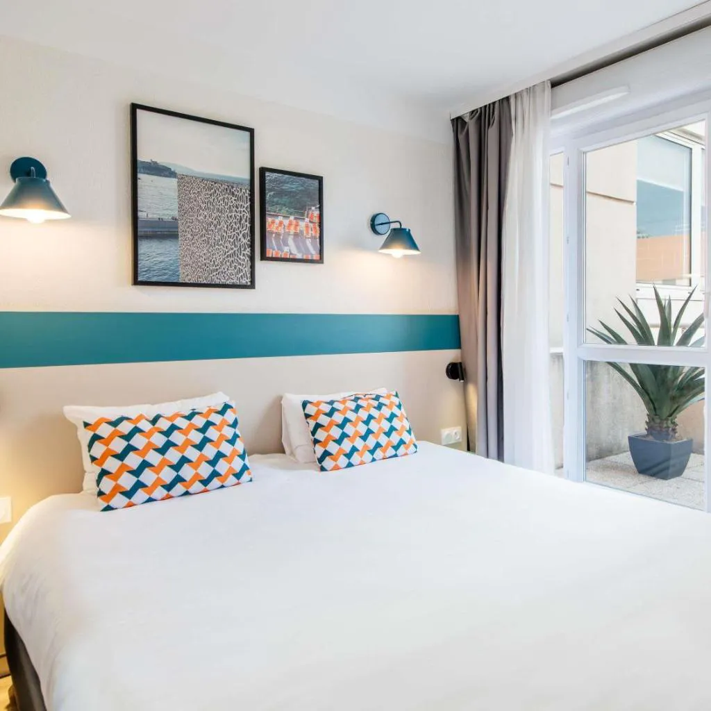 Photograph of Aparthotel Adagio Access Marseille Prado Périer