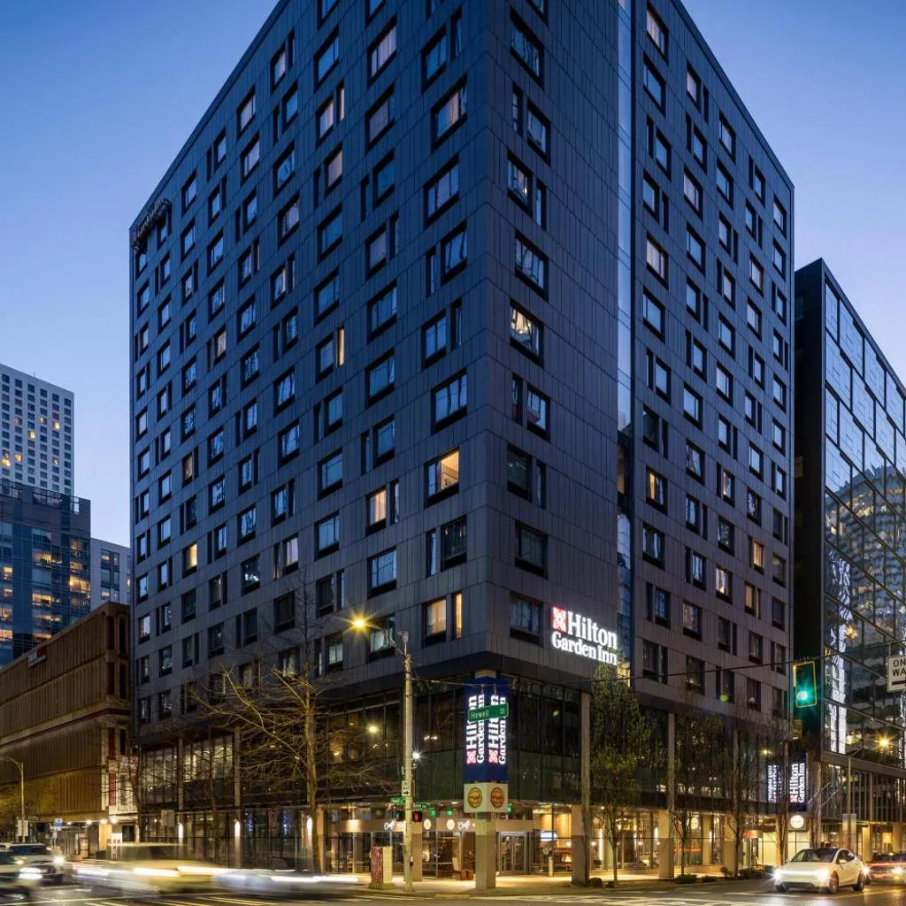 Photograph of Hilton Garden Inn Seattle Downtown