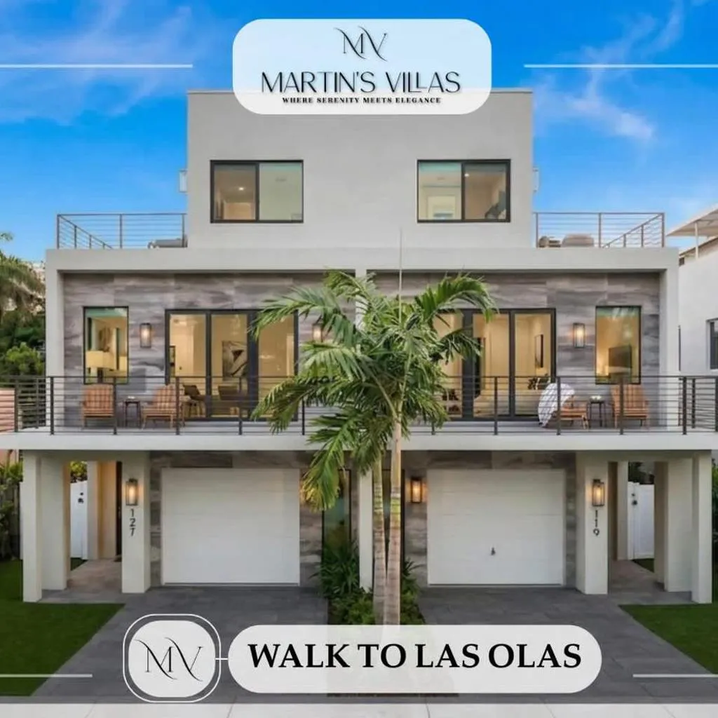 Photograph of Luxury Paradise walk to Las Olas -5 mins to Beach