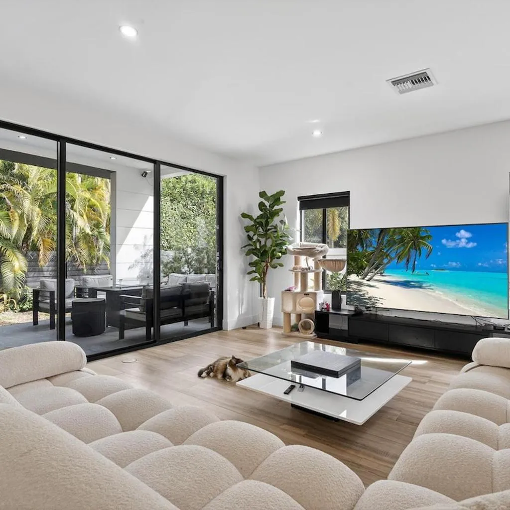 Photograph of Dream House