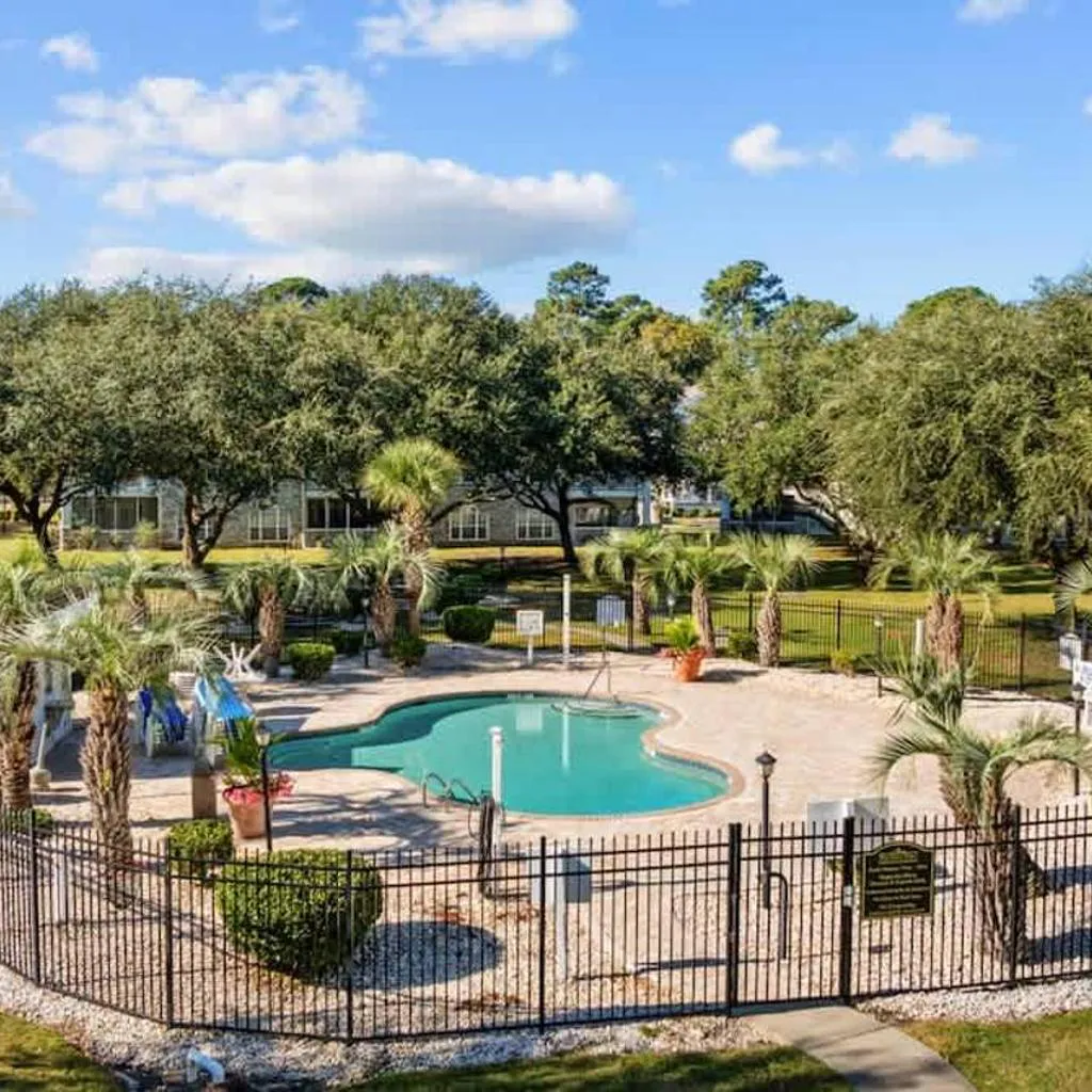 Photograph of Oasis Stay at Myrtlewood Pet Friendly 2BR Retreat
