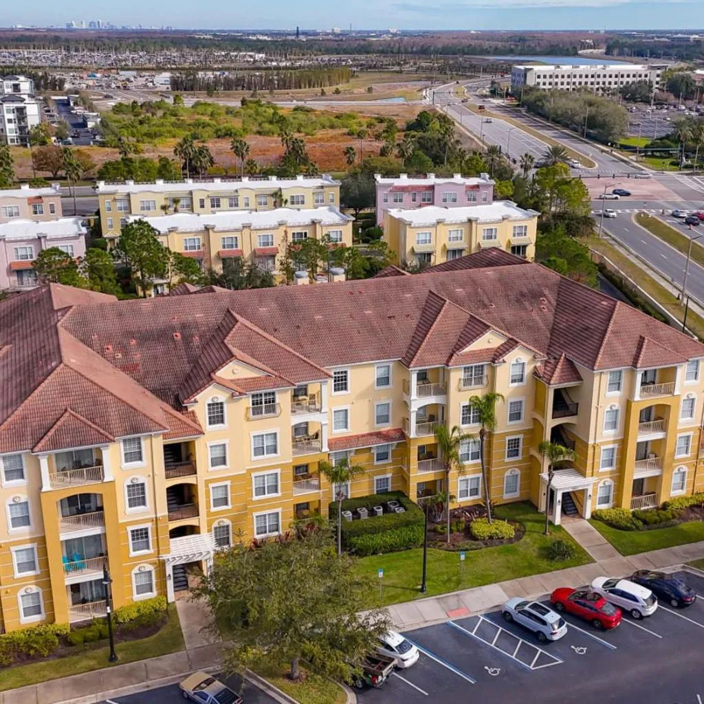 Photograph of Modern Condo 5min to Conv Center with balcony