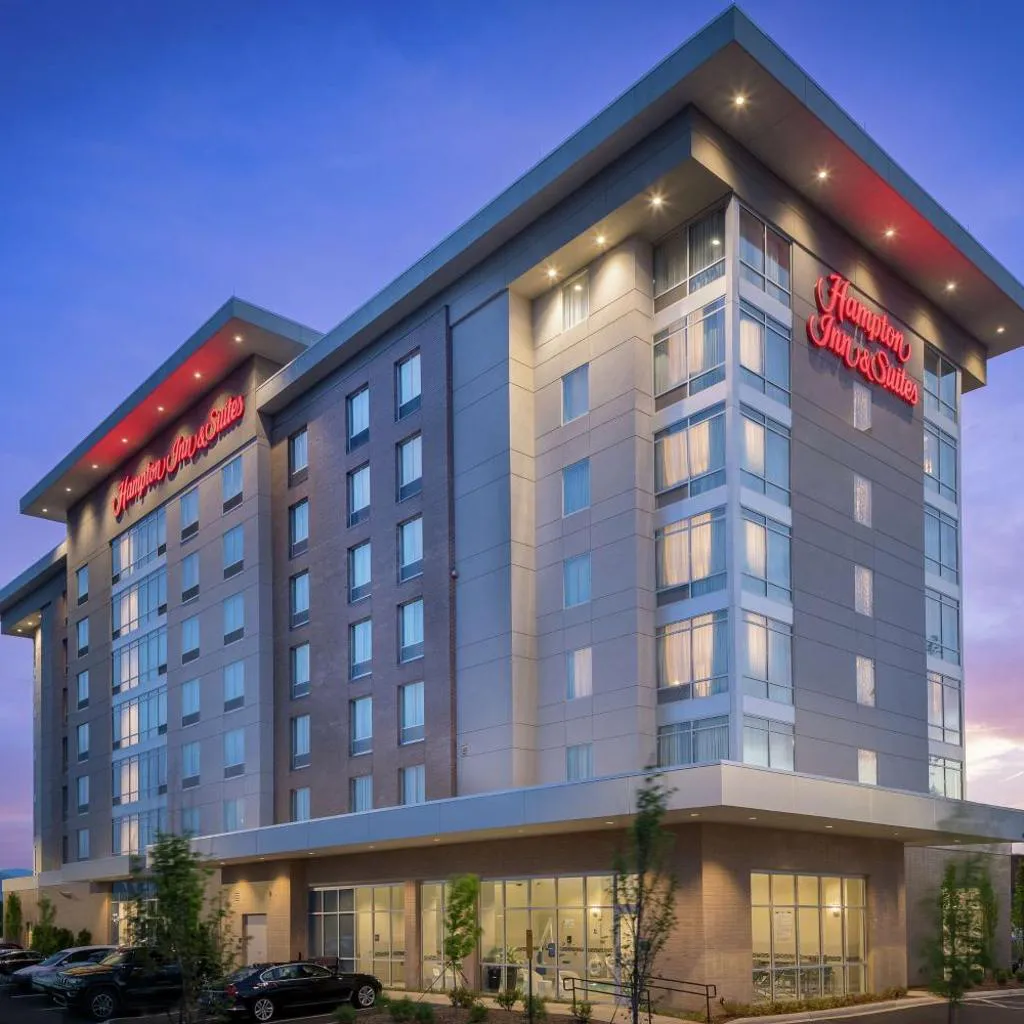 Photograph of Hampton Inn & Suites Asheville Biltmore Area