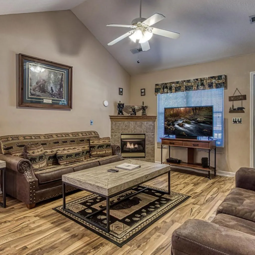 Photograph of Rock of Ages, Hot Tub, Game Room, WIFI, Free Attraction Tickets, Near Parkway!!!