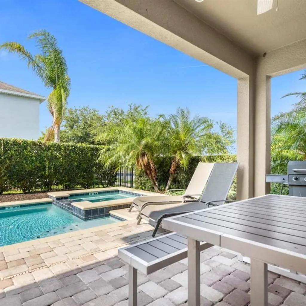 Photograph of 7601 Luxury 7BR Themed Villa & Private Pool & Spa