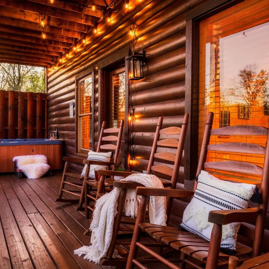 Photograph of Altura Cabin- Hot Tub - Game Room - Mtn Views- Pets