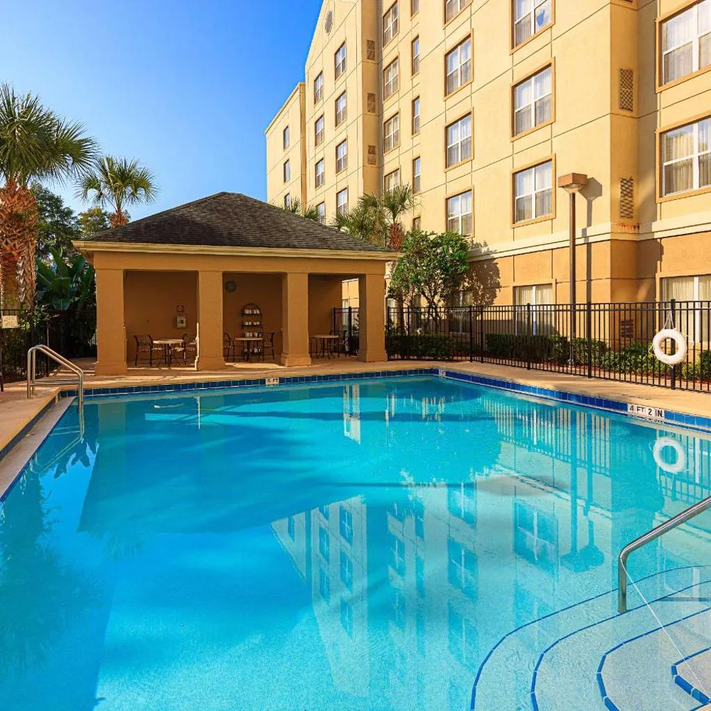 Photograph of Homewood Suites by Hilton Orlando Maitland