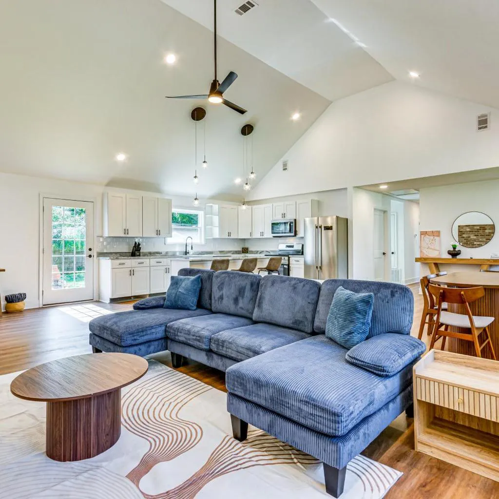 Photograph of < 1 Mi to Downtown Pensacola: Quiet Home w/ Yard