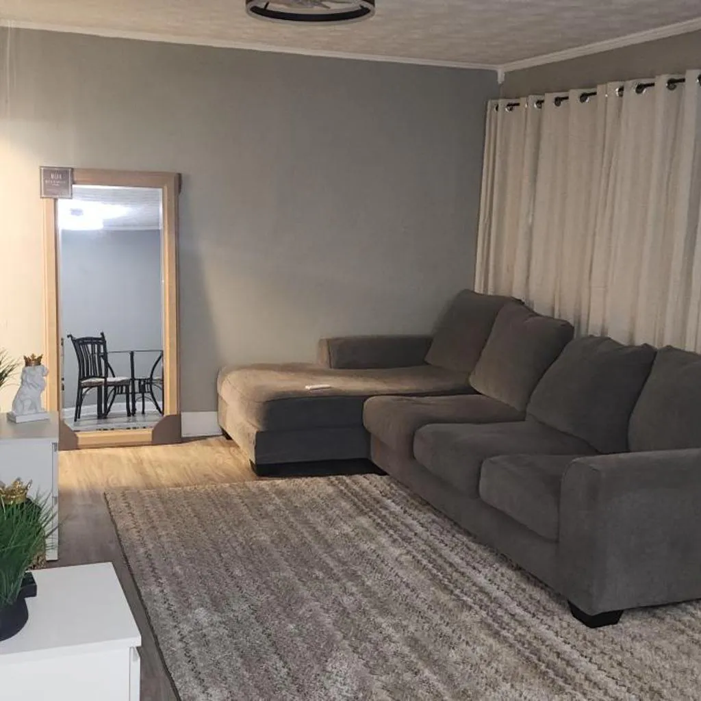 Photograph of Spacious 3-Bedroom House in Atl