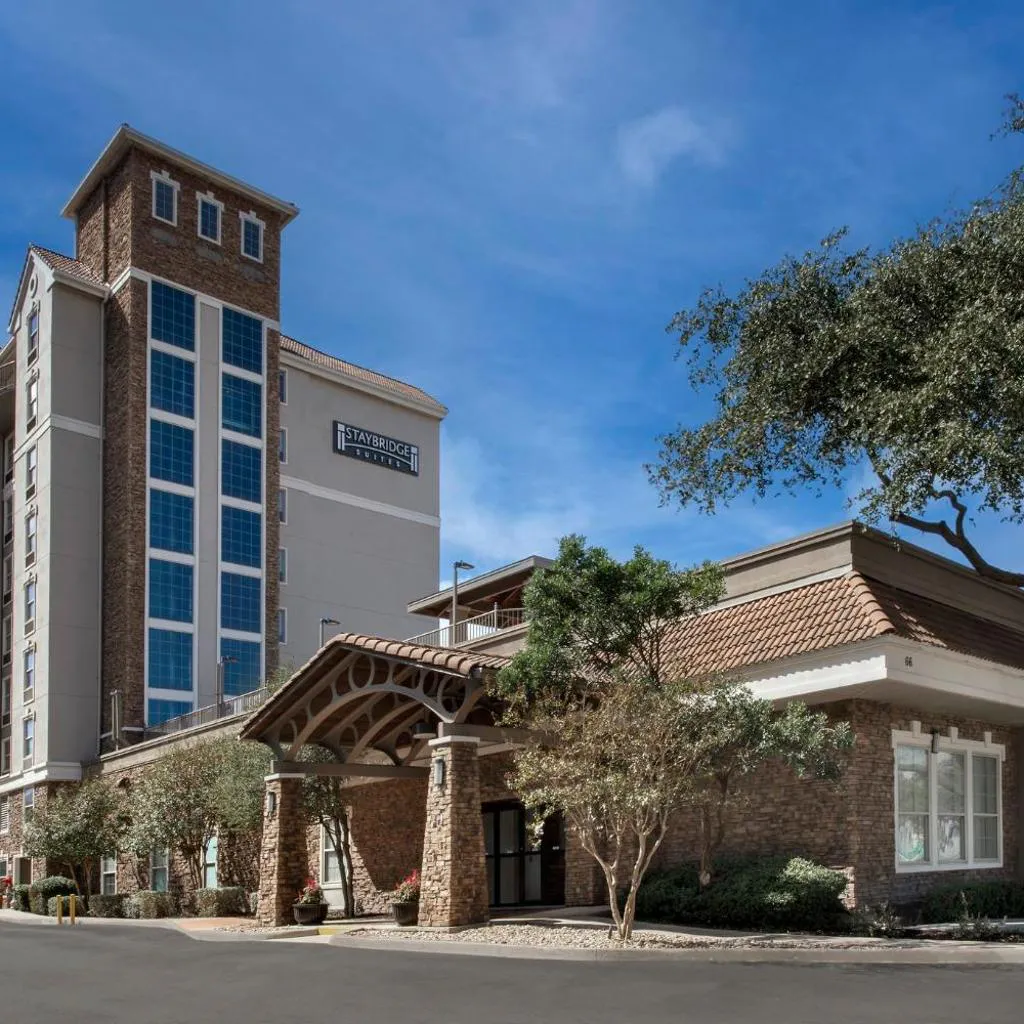 Photograph of Staybridge Suites San Antonio Airport by IHG