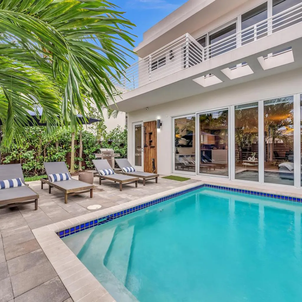 Photograph of Your Dream Home in Coral Ridge