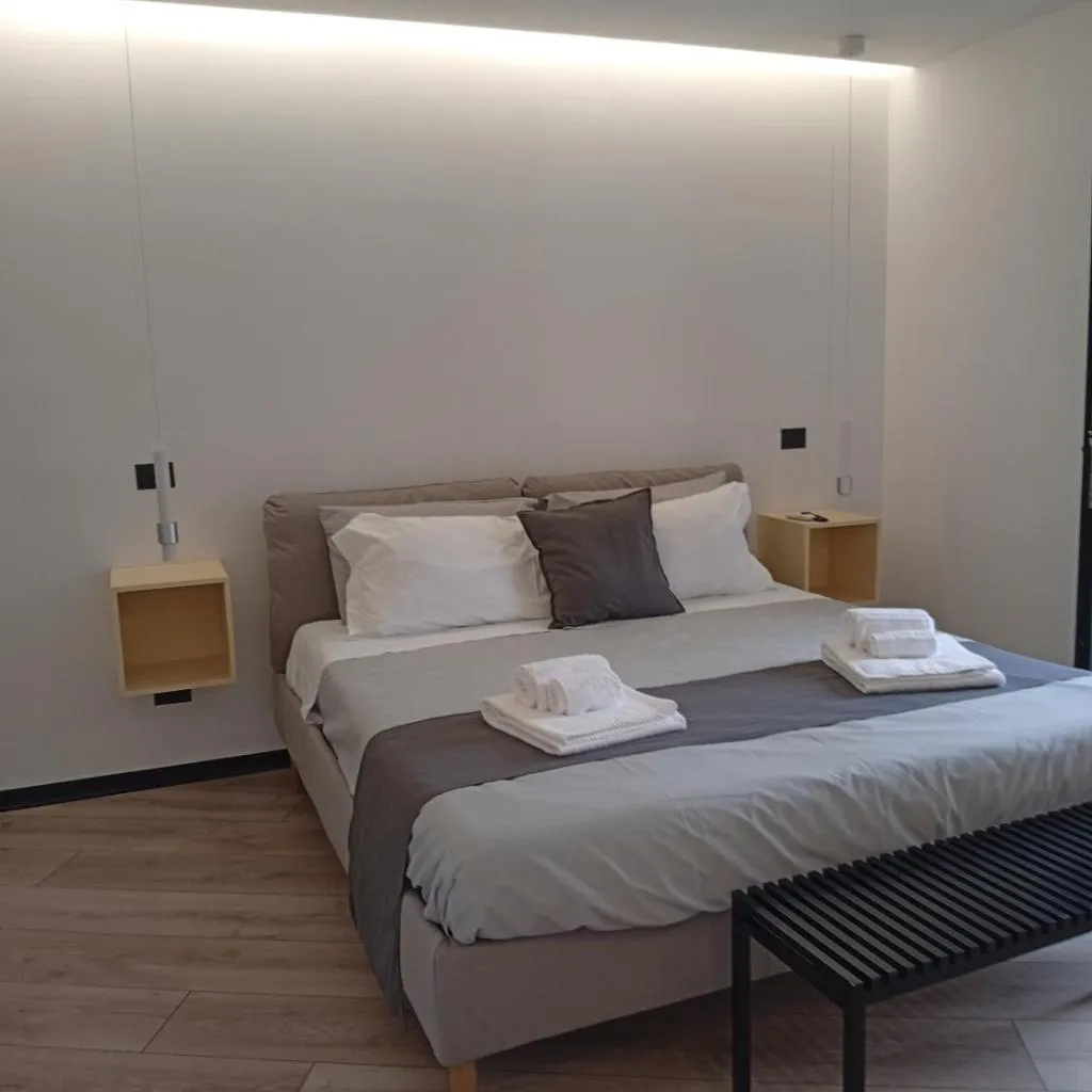 Photograph of Borgo Double V