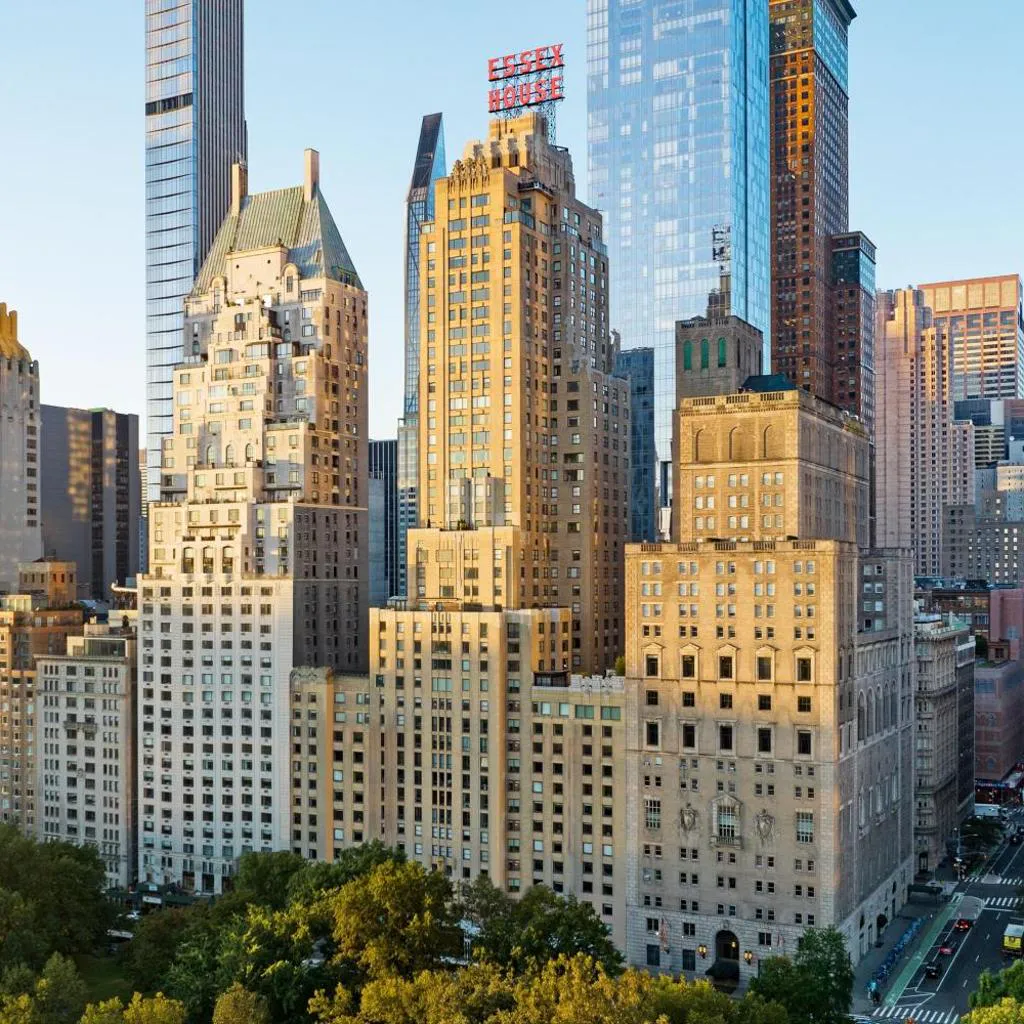Photograph of JW Marriott Essex House New York