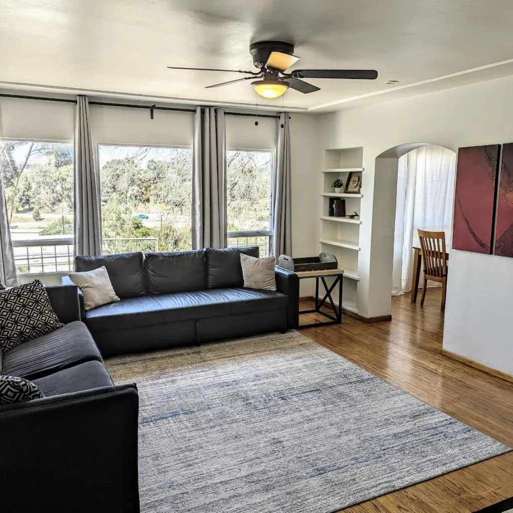 Photograph of Large 3 Bedroom near everything in San Diego