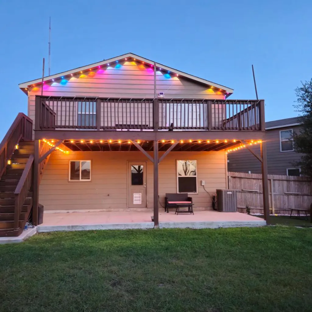 Photograph of Home Near Six Flags, SeaWorld, Alamo Sportplex