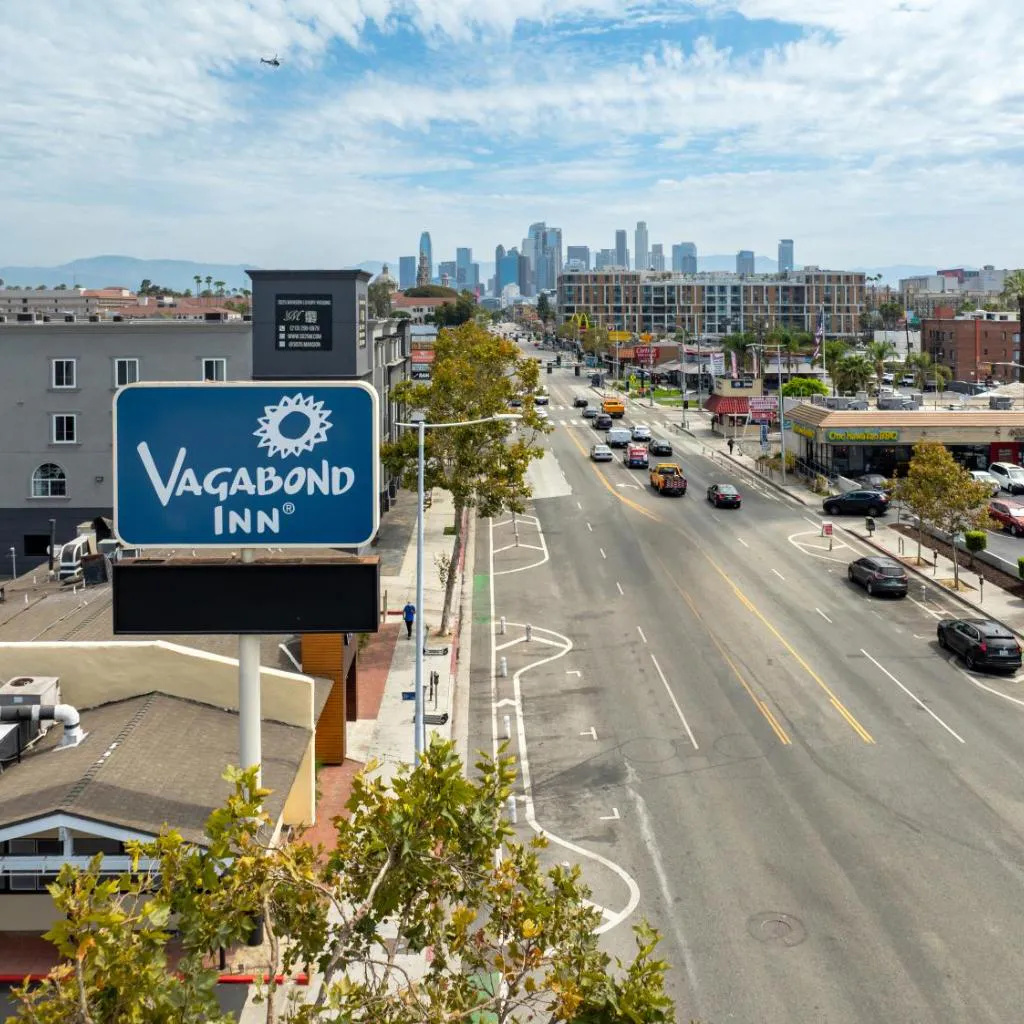 Photograph of Vagabond Inn Los Angeles at USC