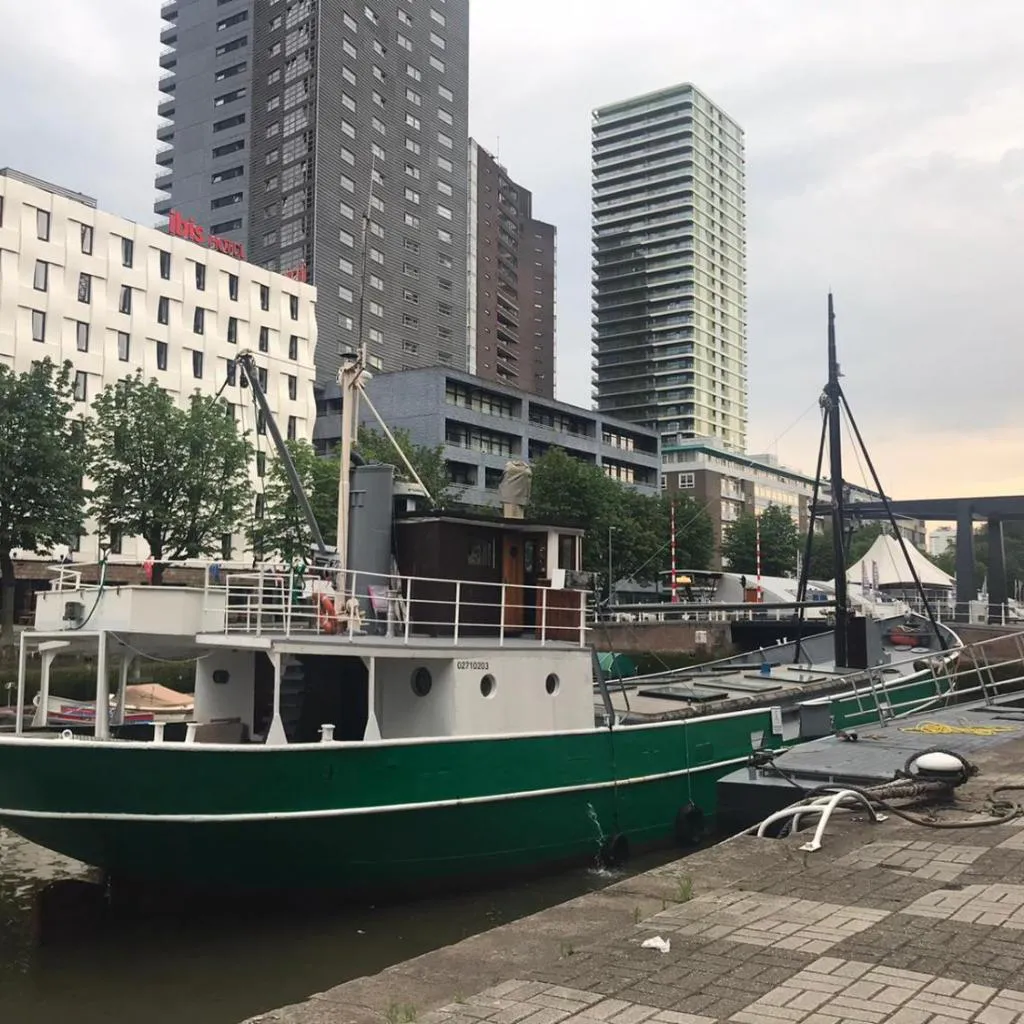 Photograph of Boathotel Rotterdam Wilhelmina