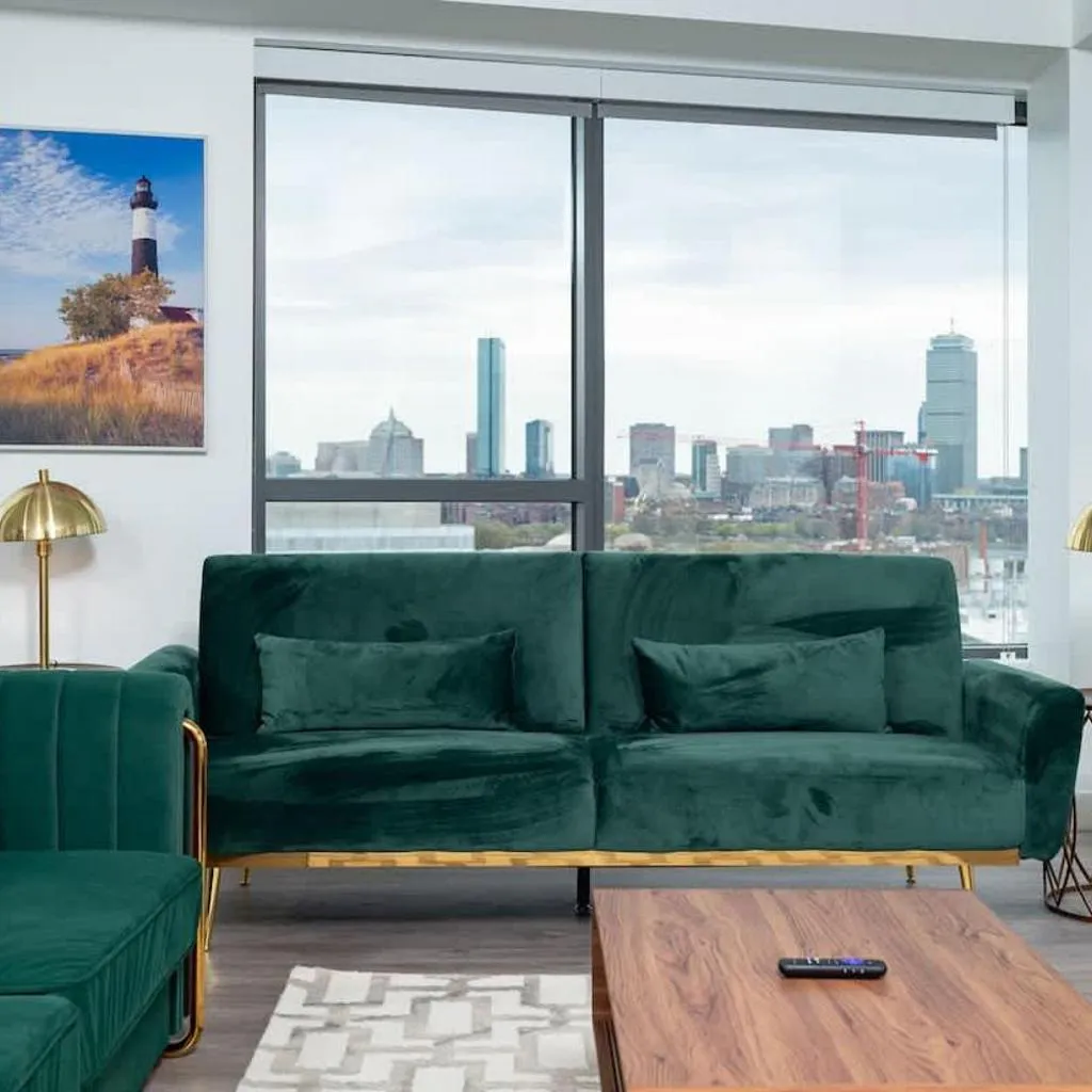 Photograph of Central 3BR & Den Penthouse Boston Common MGH & TUFTS