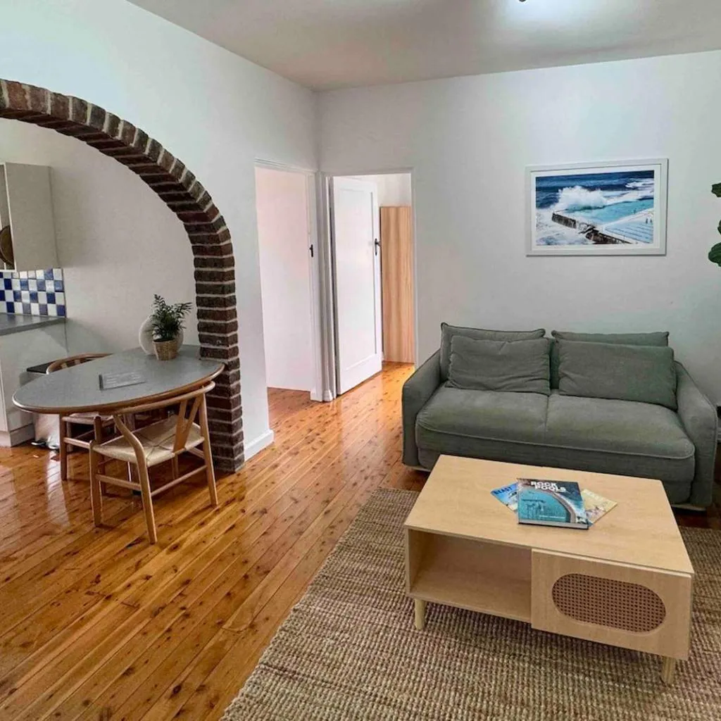 Photograph of GUEST FAVOURITE - Art-Deco Heritage Apartment in the Heart of Bondi