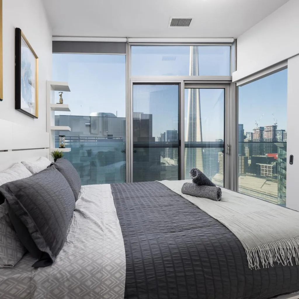 Photograph of A Welcoming Modern 2 Bedroom Condo Great City Views in Downtown Toronto