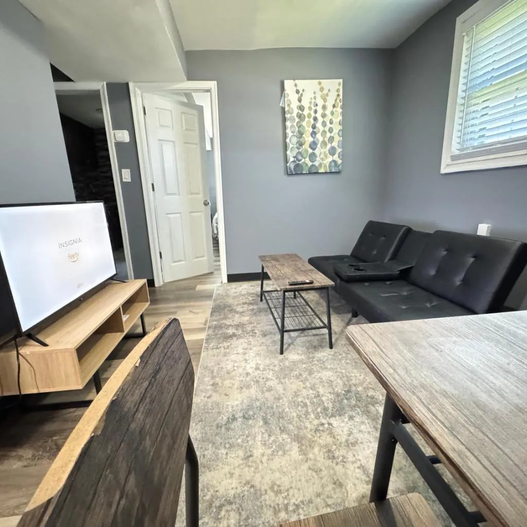Photograph of Modern 2BR APT in DC near Downtown