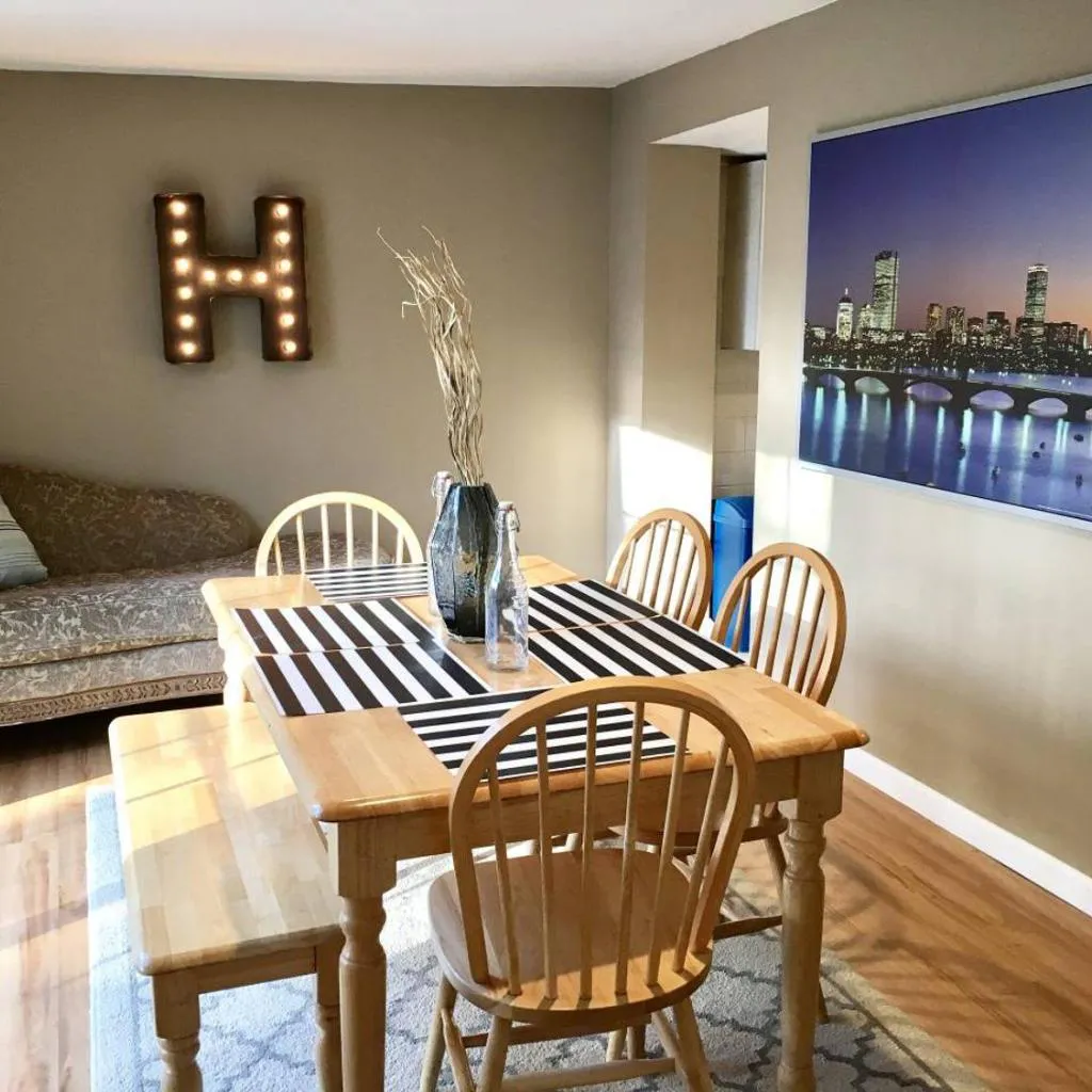 Photograph of ~*Pet Friendly 30min to Downtown*~ THE BOSTONIAN