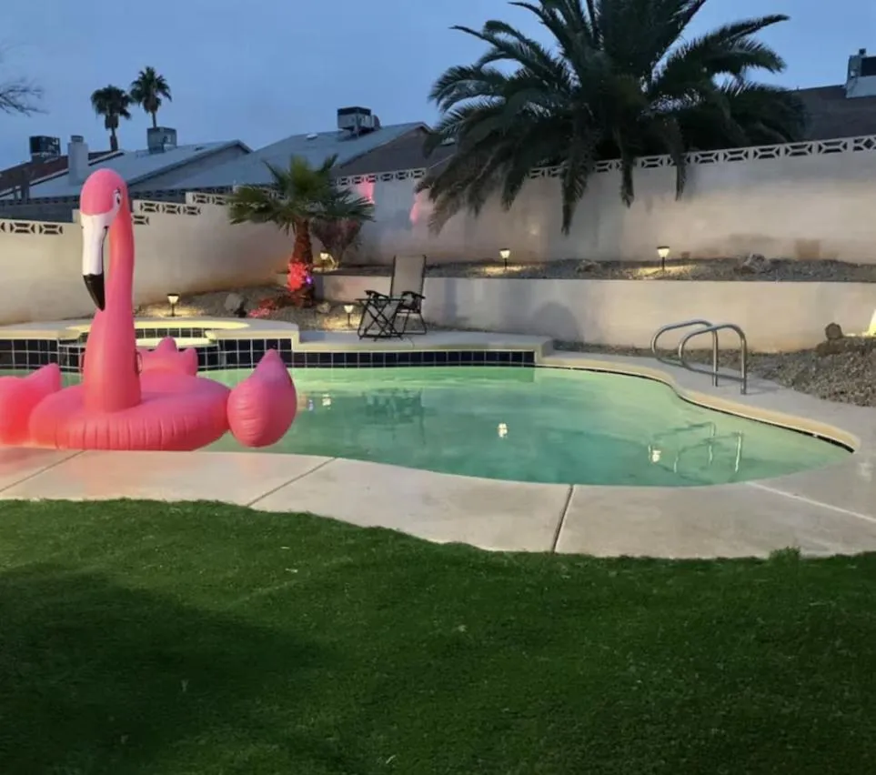 Photograph of Desert Oasis 4 Bedroom Hot Tub Pool Table Pool