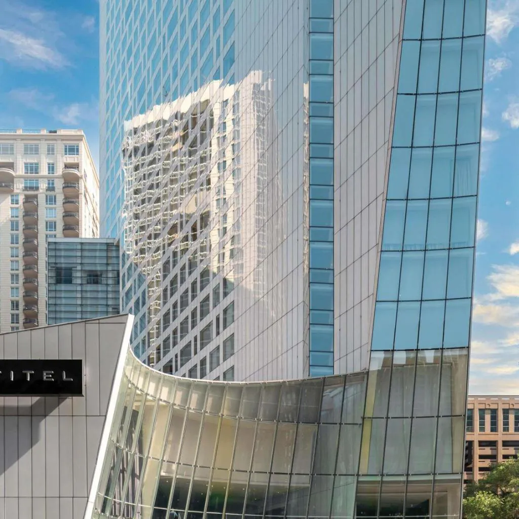 Photograph of Sofitel Chicago Magnificent Mile