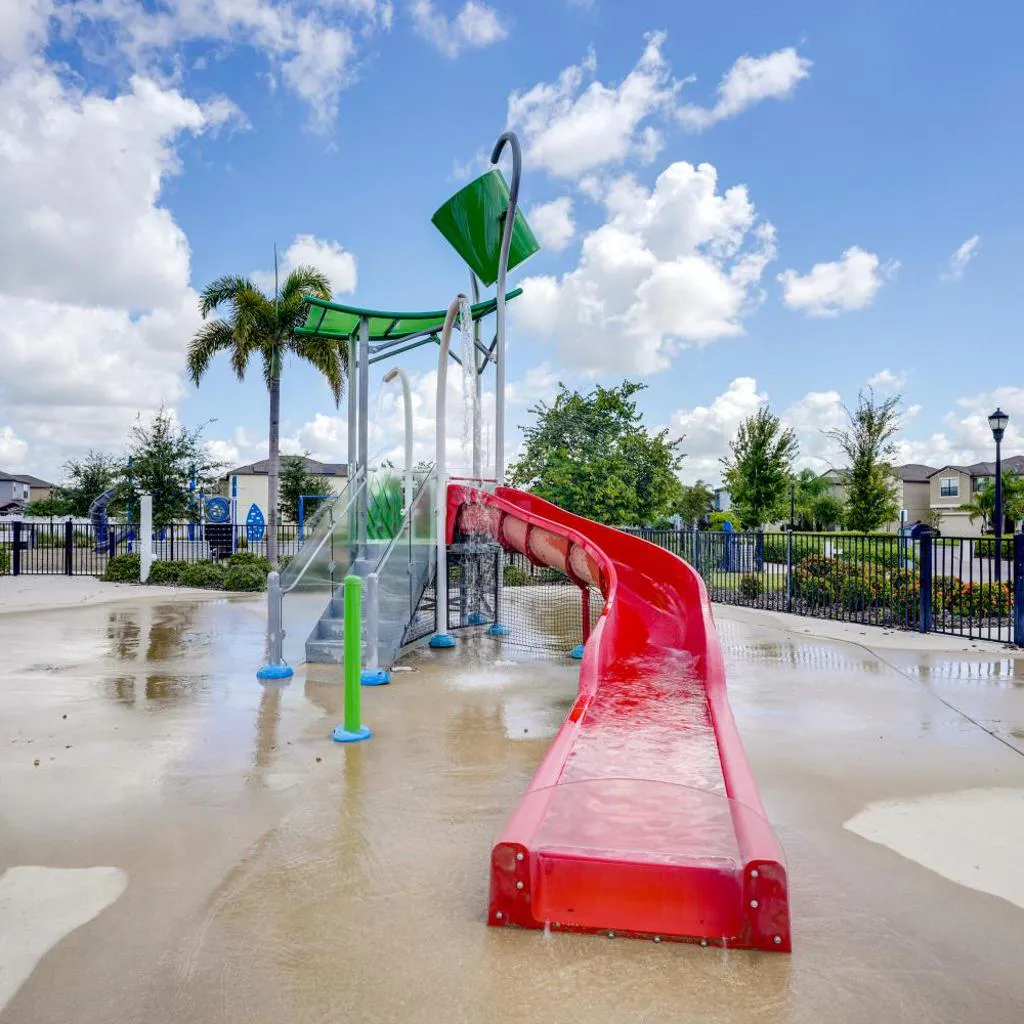 Photograph of 4 Mi to Brandon Exchange: Resort-Style Townhome!
