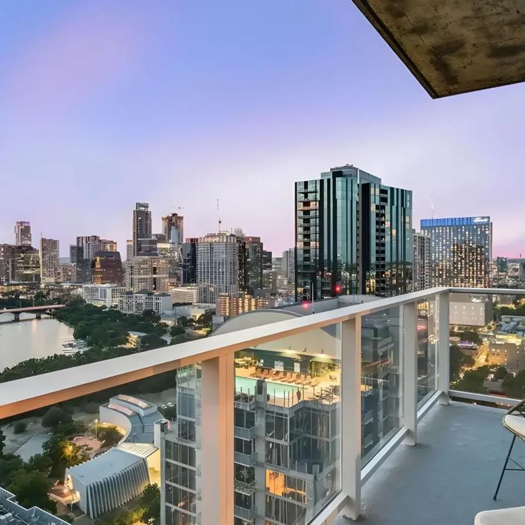 Photograph of The Emma Penthouse 29th Floor Incredible Views Rooftop Pool Gym 1 Block to Rainey Street AvantStay