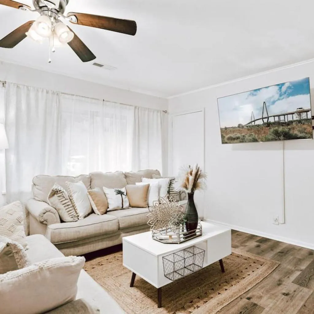 Photograph of Charleston Comfort and Style, Centrally Located