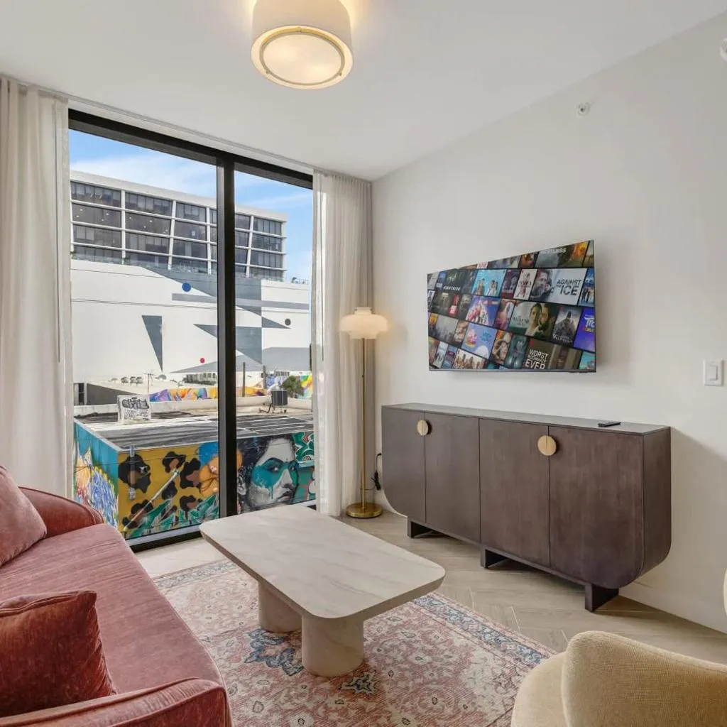 Photograph of Miami Oasis 2BR Apartment with Pool & City Views