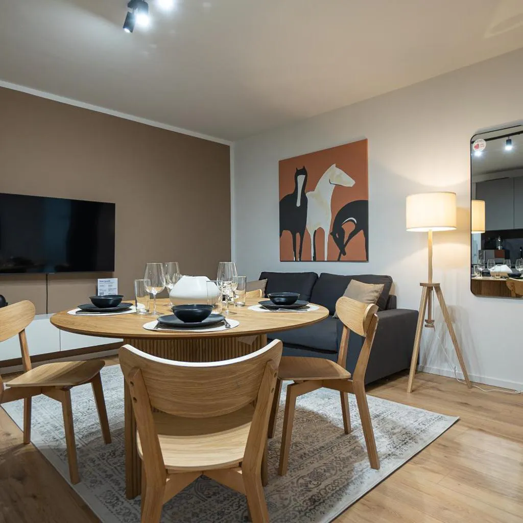 Photograph of 2-room apartment with a terrace and queen-size bed