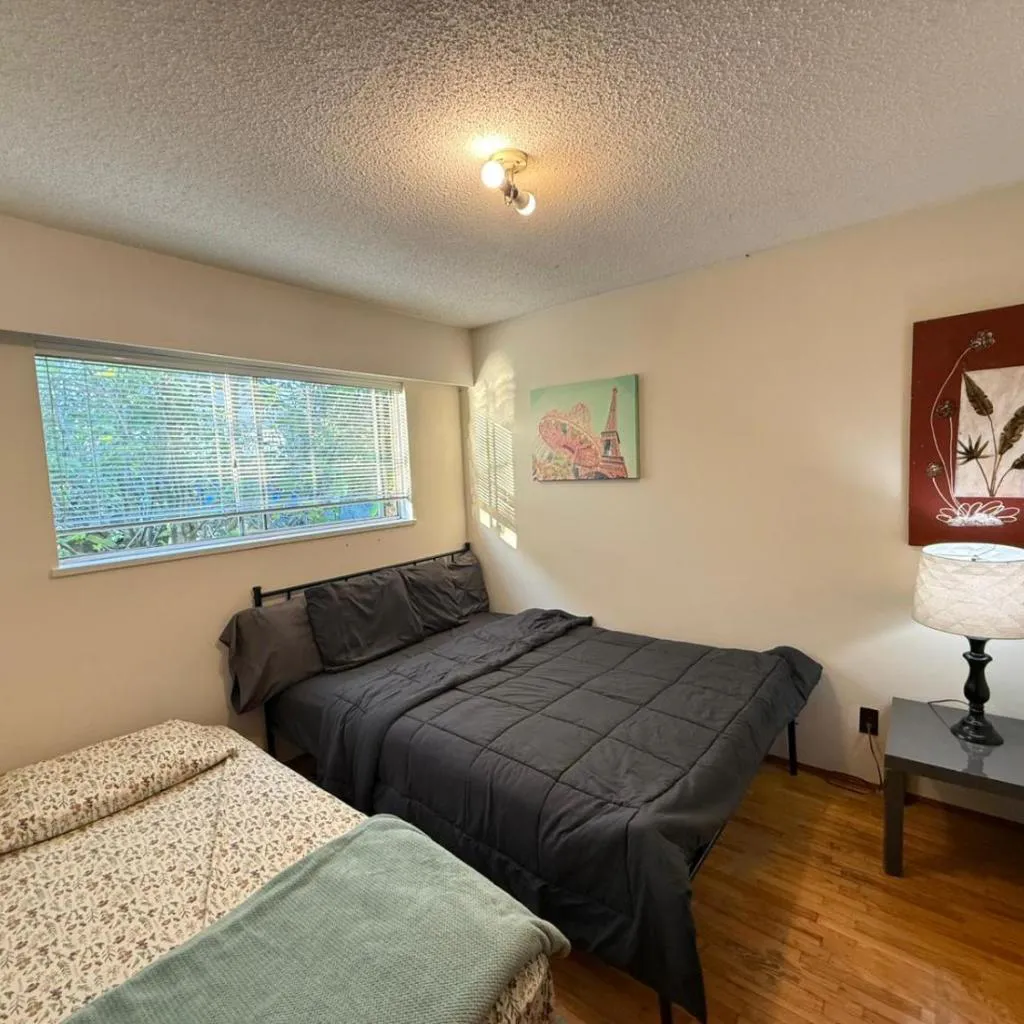 Photograph of Deluxe Private Family Queen Room
