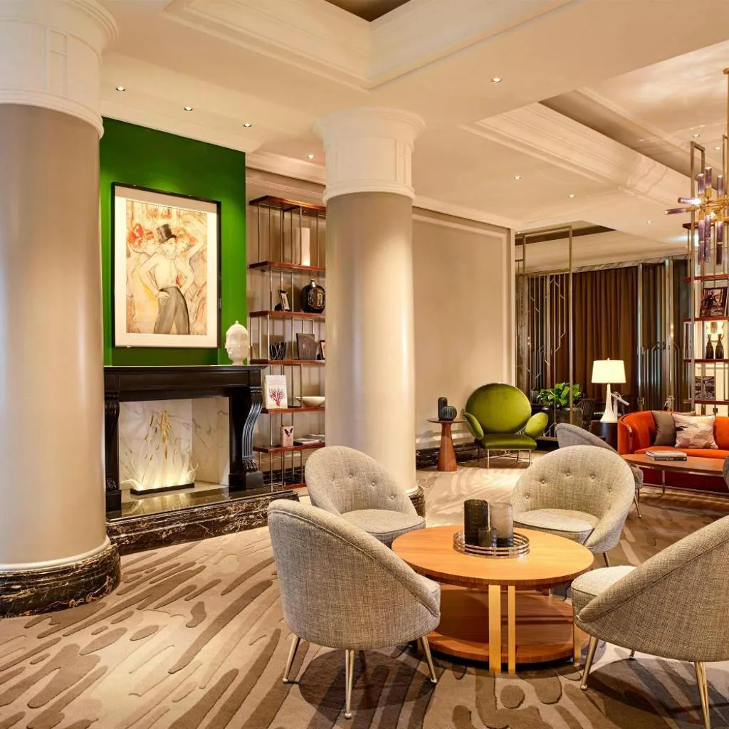 Photograph of The Ritz-Carlton, Berlin