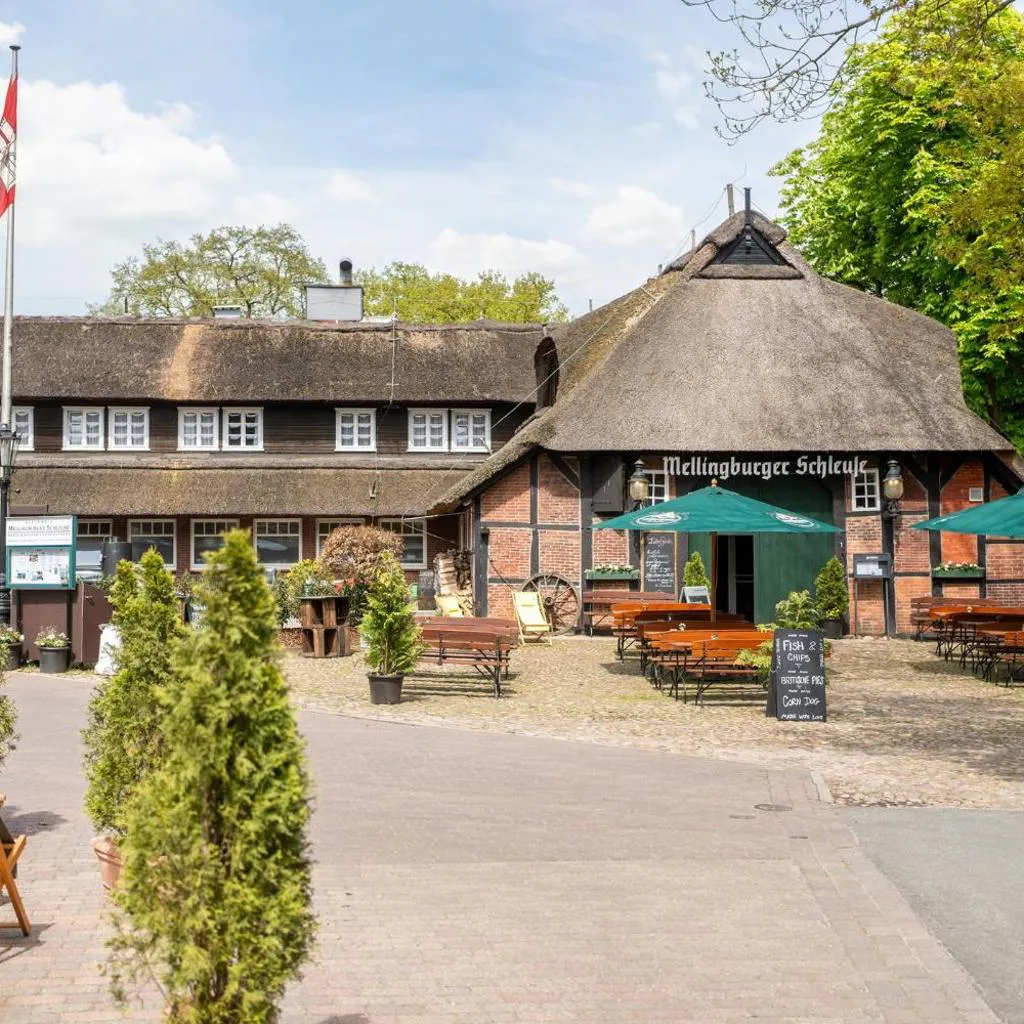 Photograph of Kleinhuis Hotel Mellingburger Schleuse