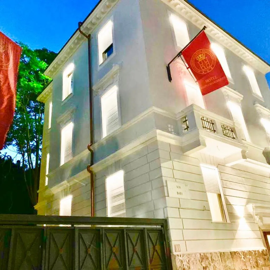 Photograph of Hotel Regina Margherita