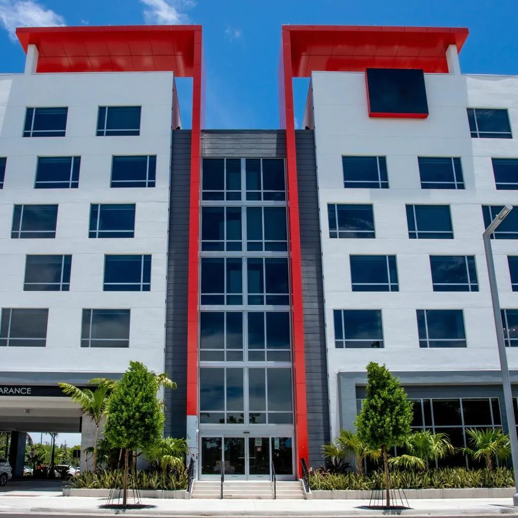 Photograph of Kompose Boutique Miami Airport
