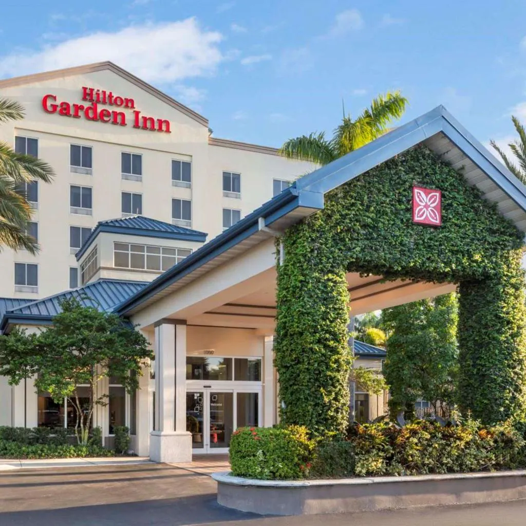 Photograph of Hilton Garden Inn Miami Airport West