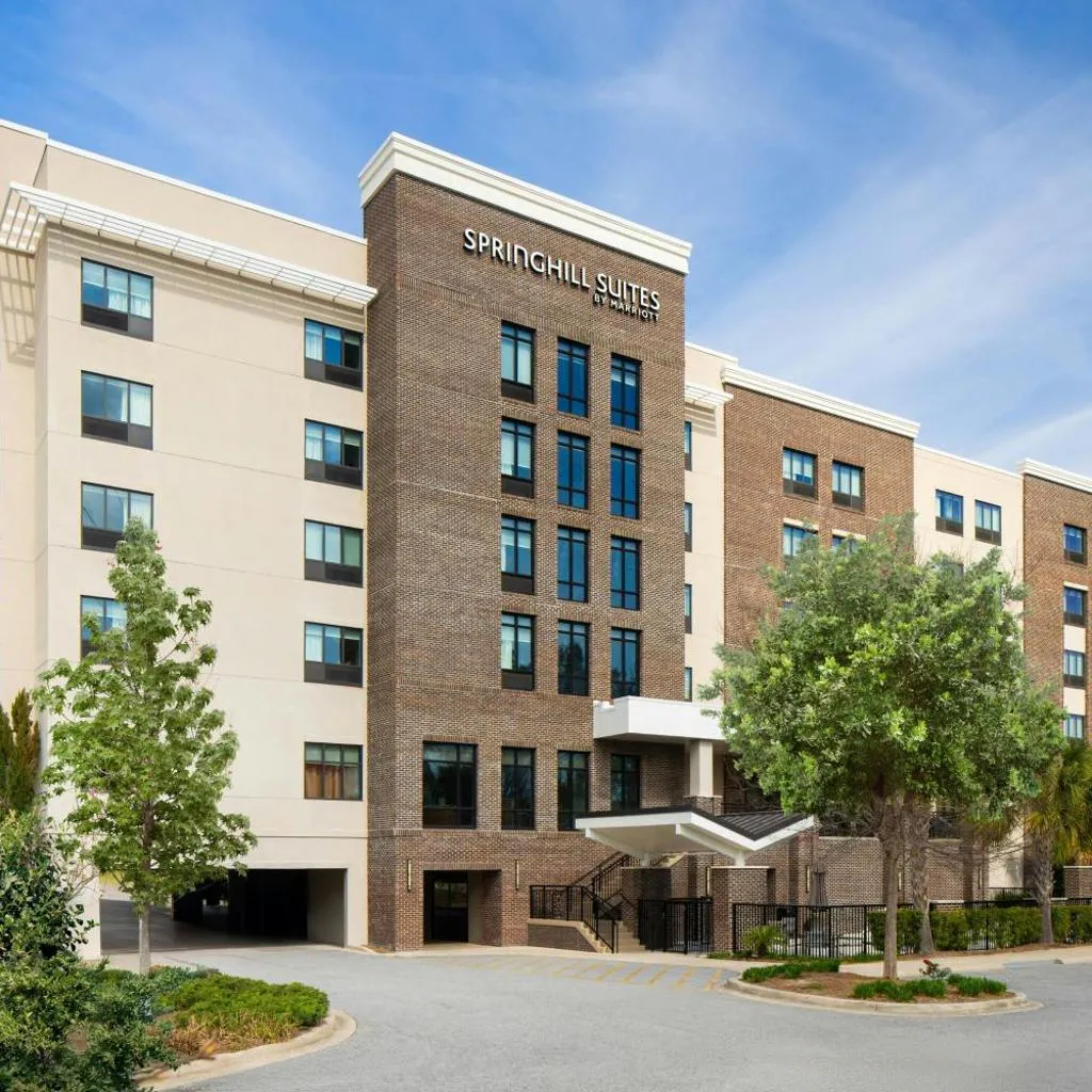 Photograph of SpringHill Suites by Marriott Charleston Mount Pleasant