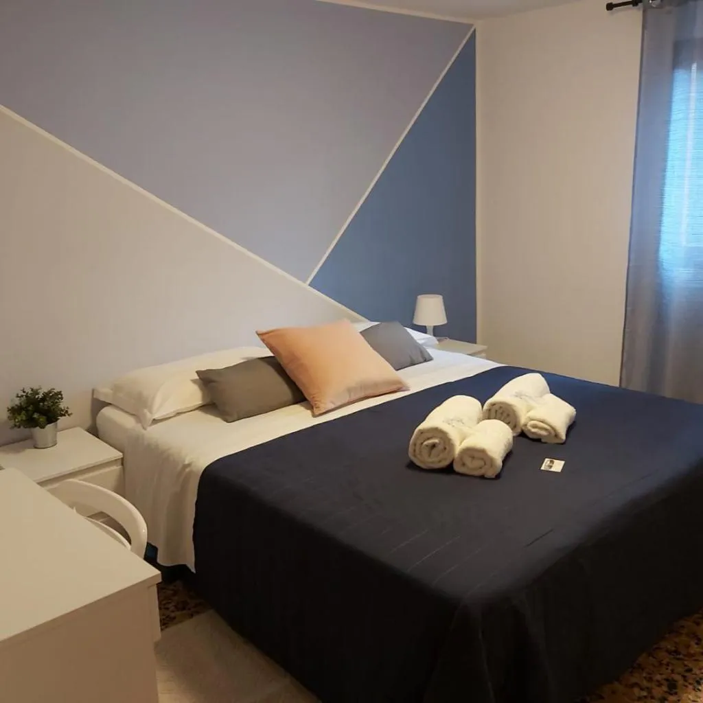 Photograph of Veneziacentopercento Apartments & Rooms