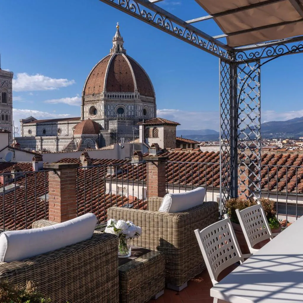 Photograph of Futura Collection Florence Terrace
