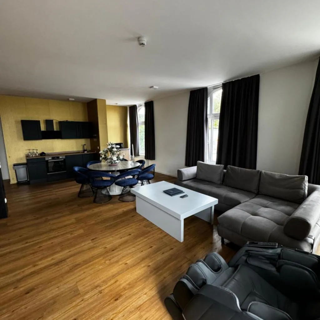 Photograph of Hamburg Hafen Wohnung