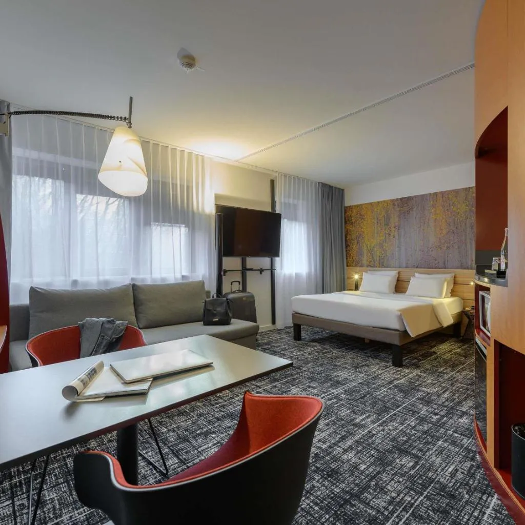 Photograph of Novotel Suites München Parkstadt Schwabing