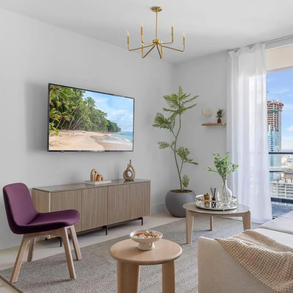 Photograph of Downtown Miami 2BR-2BA Panoramic City Views