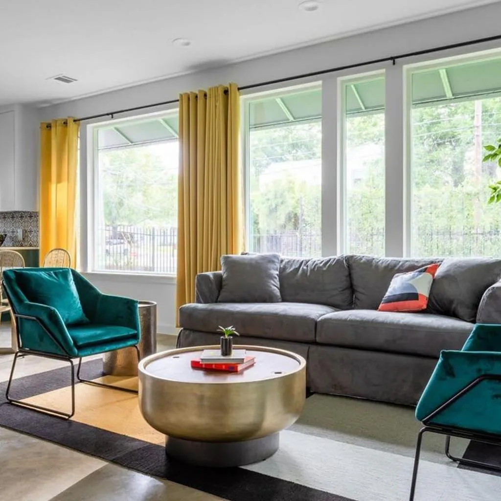 Photograph of King Kasa 6BR Retreat - 6 walk min to Rainey St