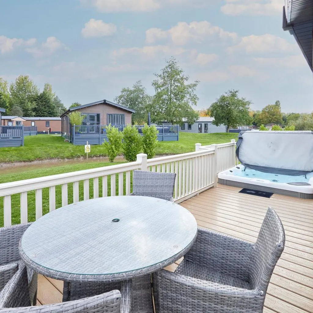 Photograph of Kinship Lodge with Hot Tub