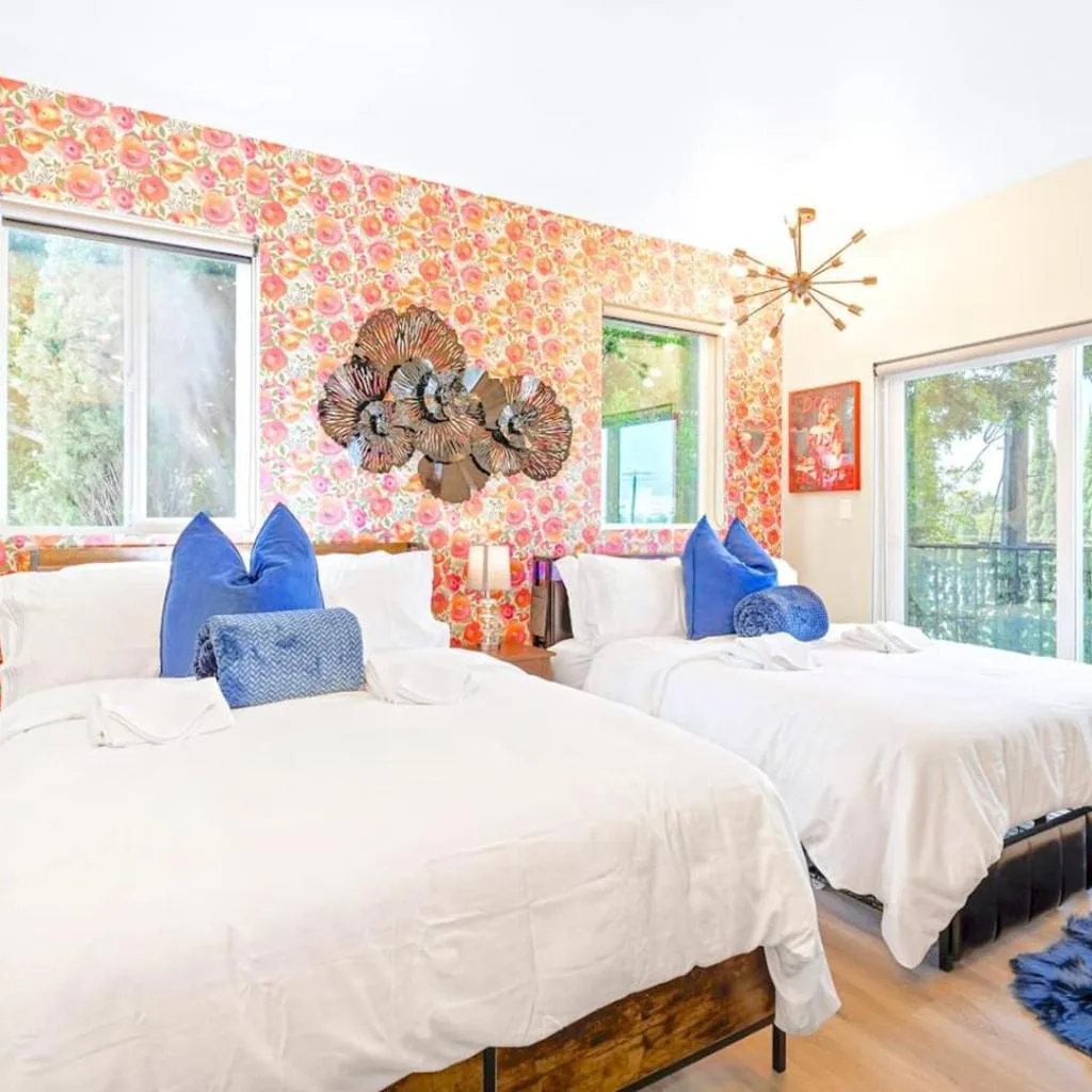 Photograph of II. Chic 4BR Home, By Universal, Patio, FIFA SoFi