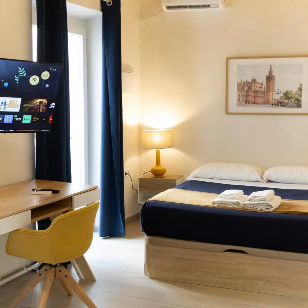 Photograph of Casa Azahar de Cuna 21 l City Center